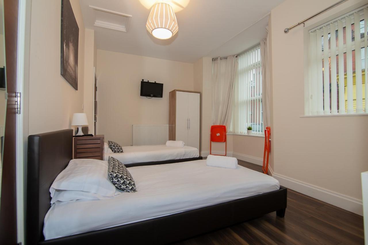 Franks Serviced Accommodation Liverpool Exterior foto